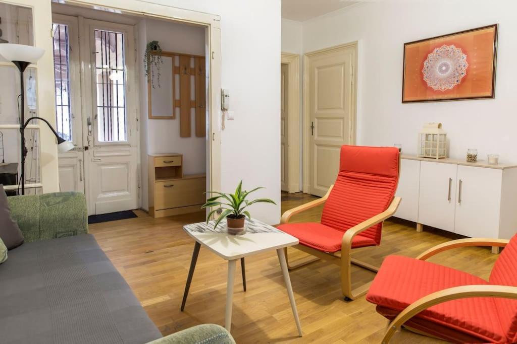B333 Apartment - In The Heart Of The City 부다페스트 외부 사진